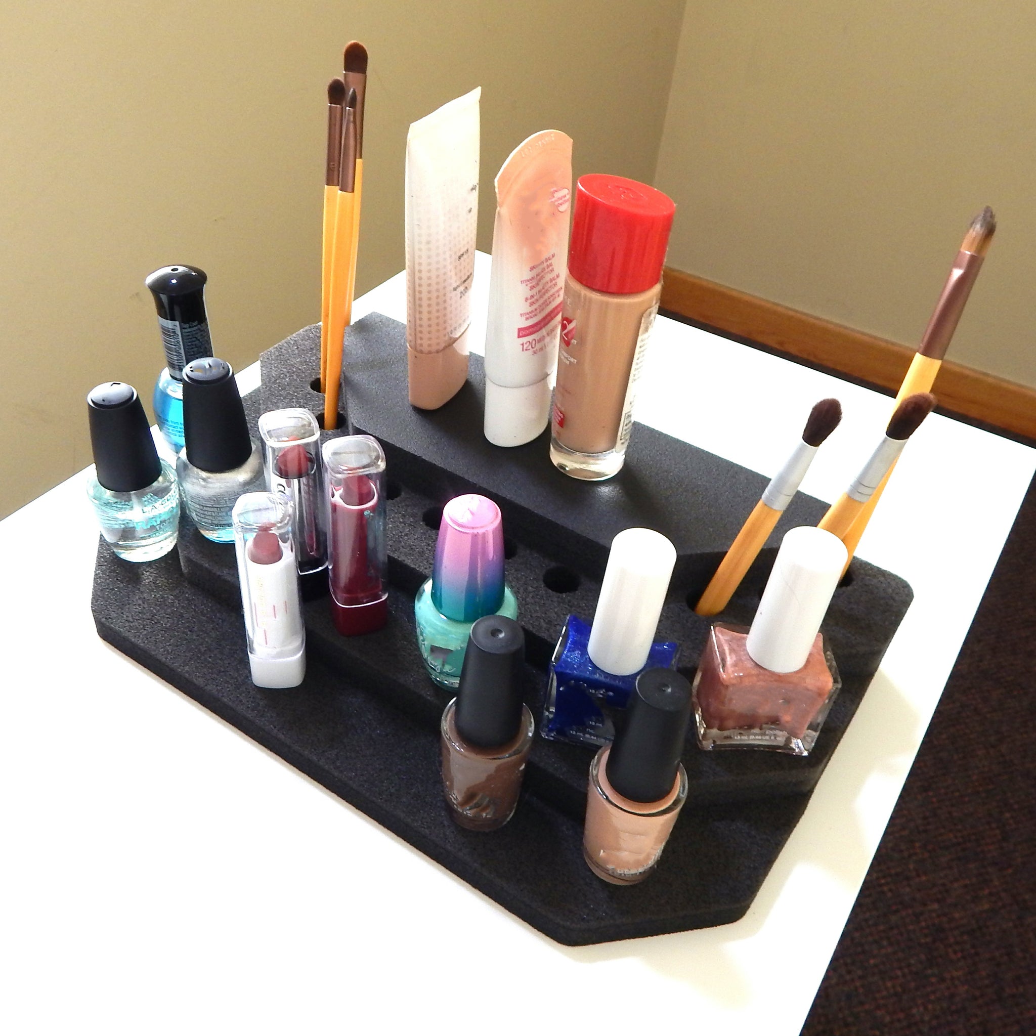 Polar Whale Makeup Lipstick Stand Organizer Tray Pyramid Washable Waterproof Insert for Lipstick Nail Polish Home Bathroom Bedroom Office  11.5 x 7 x 2.25 Inches Black
